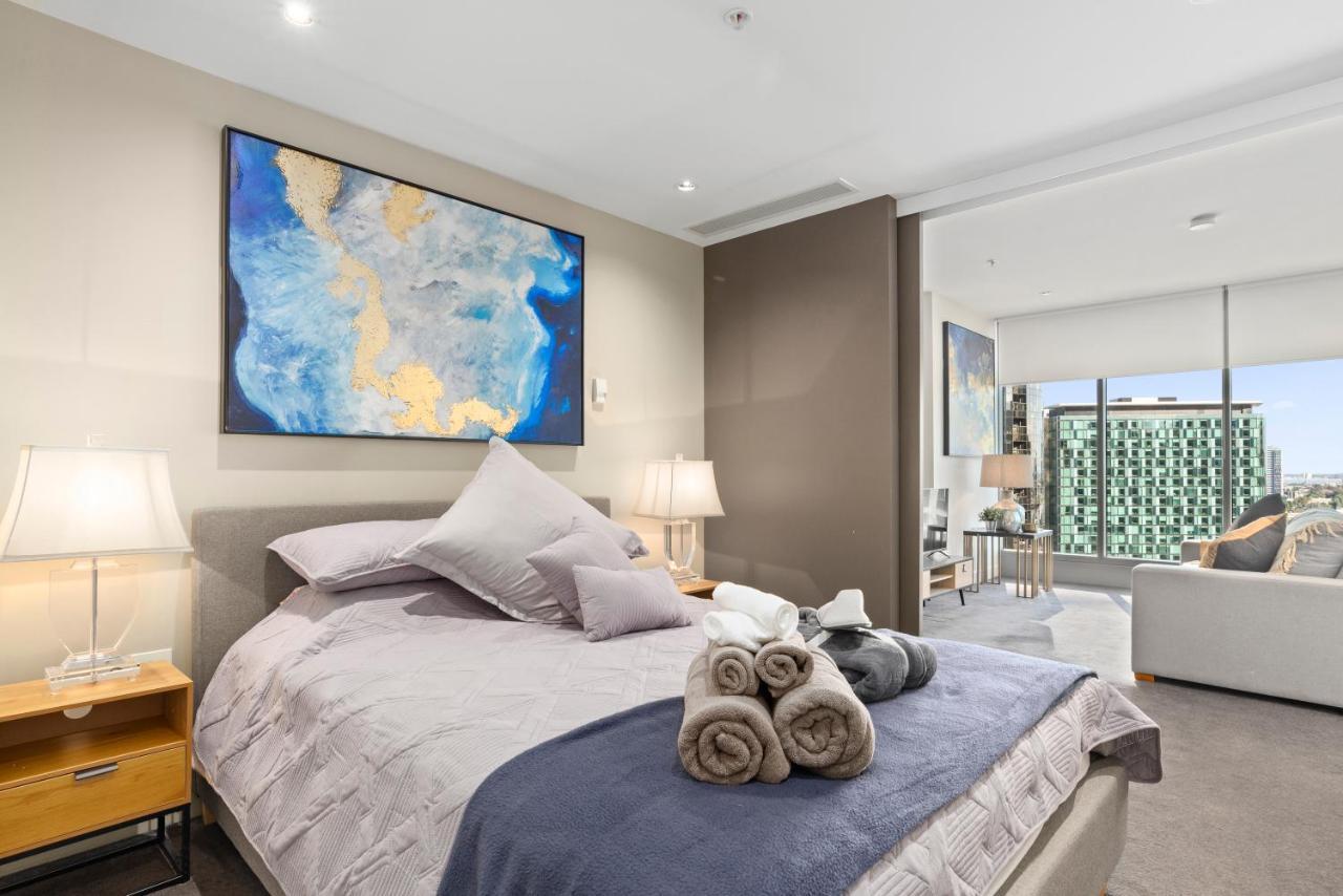 Sophisticated Designer Condo W River & City Views Melburne Exterior foto